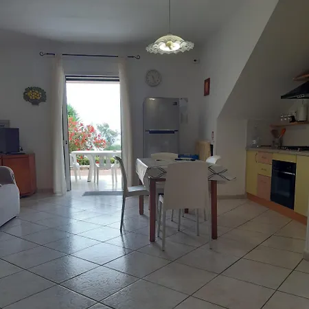 La Brezza, Relax Nel Con Vista Mare Holiday home Santa Cesarea Terme